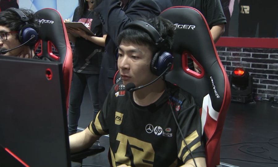 南宫体育-Karsa迎来十五赛季高光表现，西班牙队球迷沸腾！的简单介绍