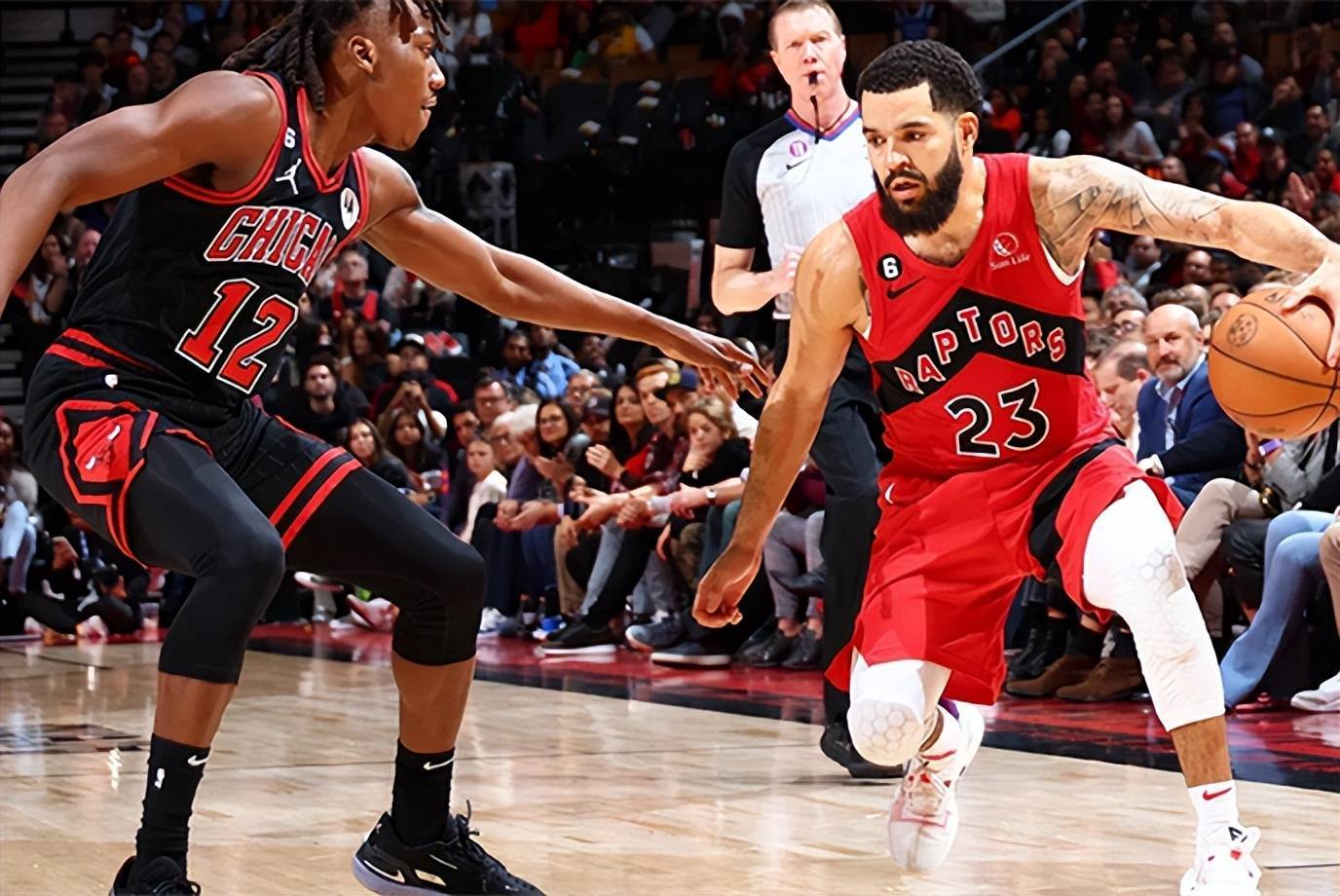 南宫体育- 凯恩在公牛比赛中出色防守,连败引发热议的球员 