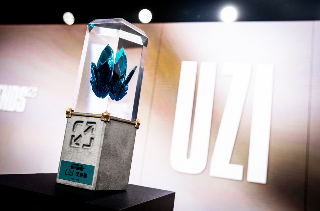 南宫体育-Uzi迎来七赛季高光表现，G2球迷沸腾！的简单介绍